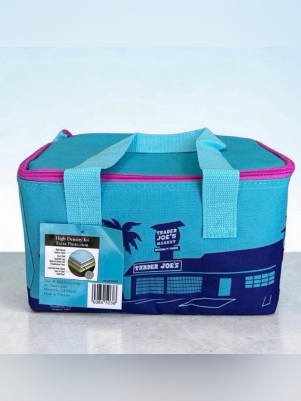 Trader Joe's Mini Insulated Tote Bag 2026 Summer Collection (Limited Edition)